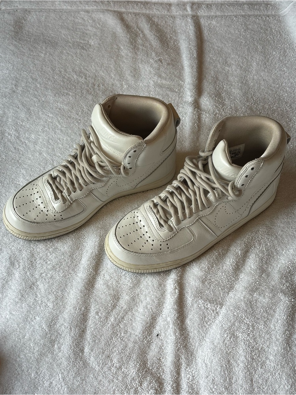 NEW Nike Women's Terminator High Premium High-Top Sneakers in Off-White/Cream